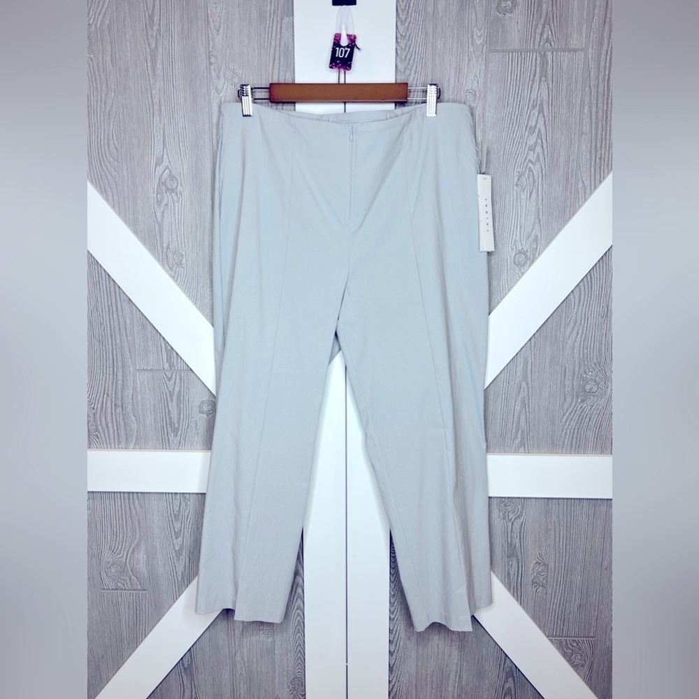 107. NWT Tribal Cement Gray Cropped Pant 18